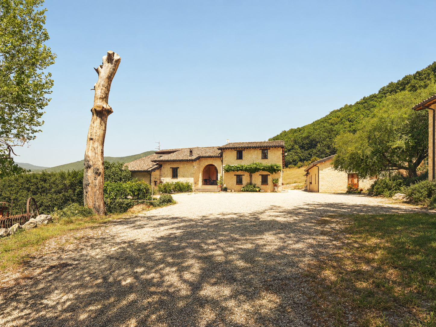 Il Casale degli Amici tra le colline di Norcia