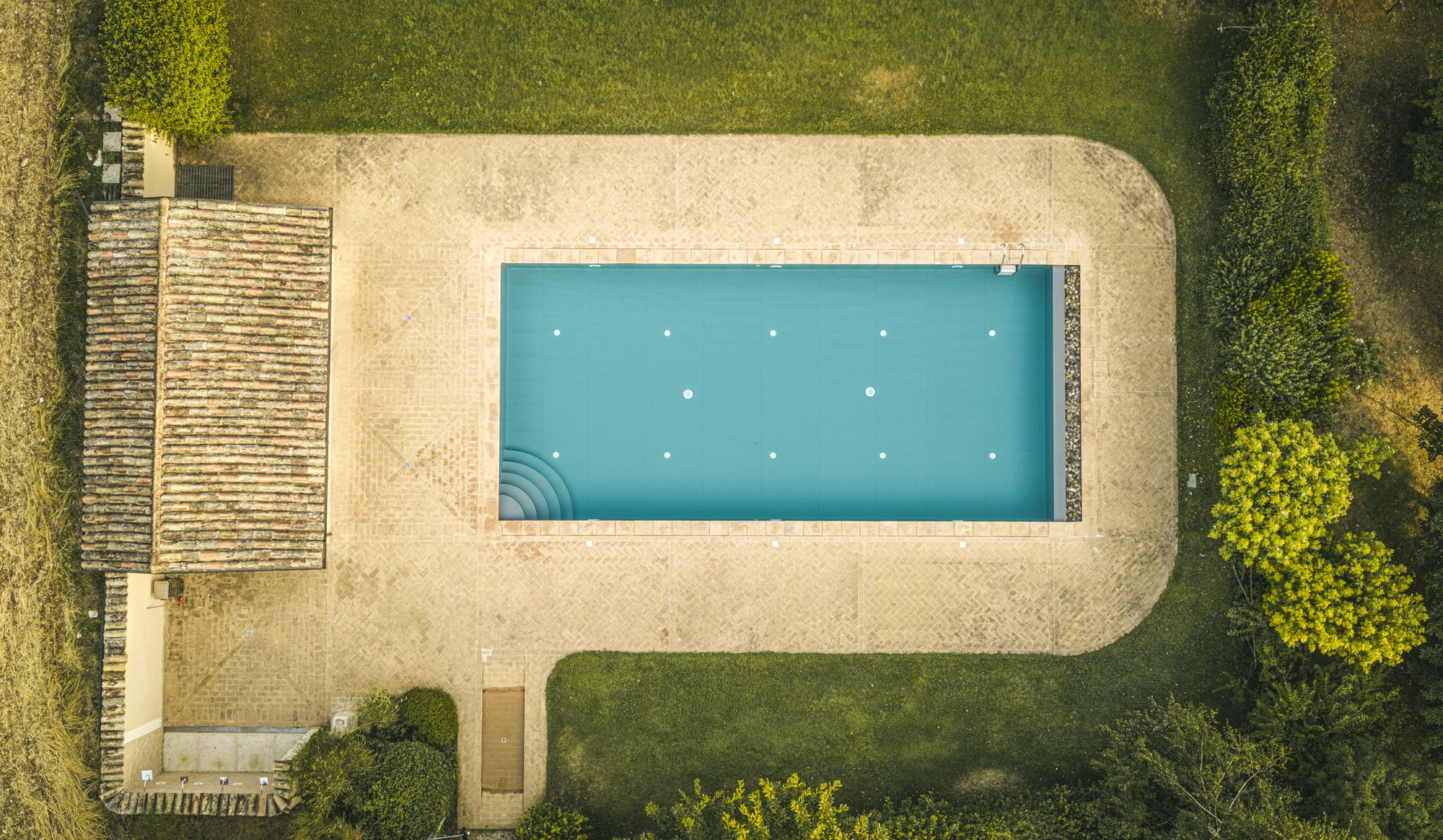 La piscina vista dall'alto